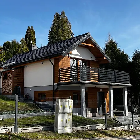 Jaromierz Dom Nad Jeziorem Holiday home *