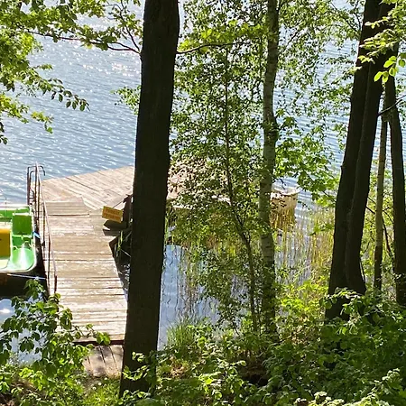 Jaromierz Dom Nad Jeziorem Hébergement de vacances Jaromierz (Kwidzyn)