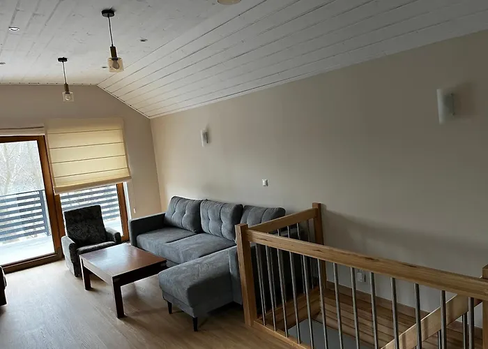 Jaromierz Dom Nad Jeziorem 度假居 Jaromierz (Kwidzyn)